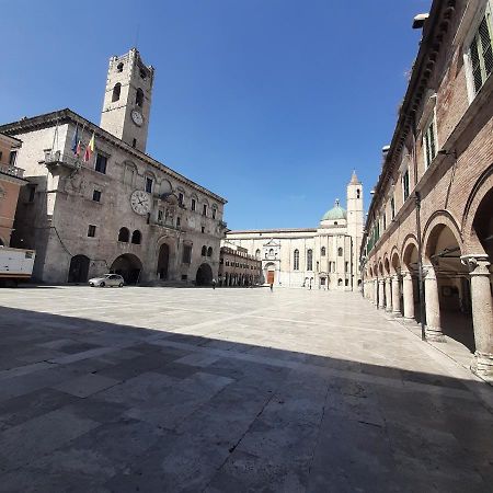 Ferienwohnung La Chicca In Centro - Centro Storico Ascoli Piceno Exterior foto